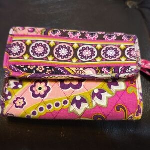 Vera Bradley Floral Pink Quilted Women's Wallet